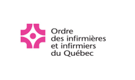 Marie-Josée receives a recognition award from her regional order of nurses